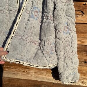 BNCI soft faux fur cardigan  embroidered